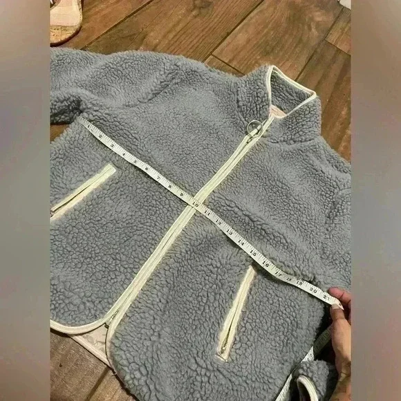 Ivory Ella Chloe Blue Sherpa medium - Picture 8 of 8